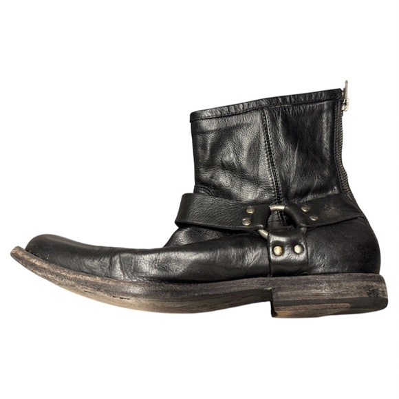 FRYE HARNESS SHORT LEATHER BOOTS - Picture 7 of 9